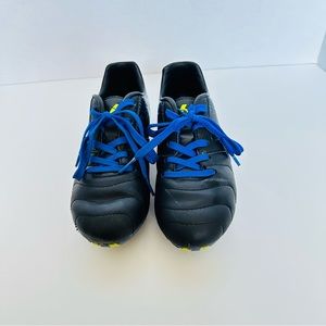 Brava Soccer Cleats size 13K